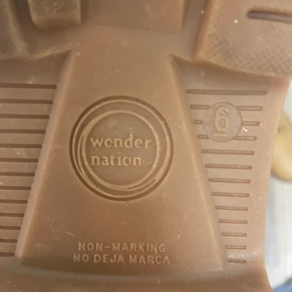 Boys Tan ankle boots 
Like new - Picture 3 of 3